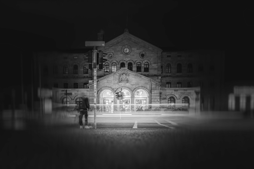 Bahnhof1_bwweb